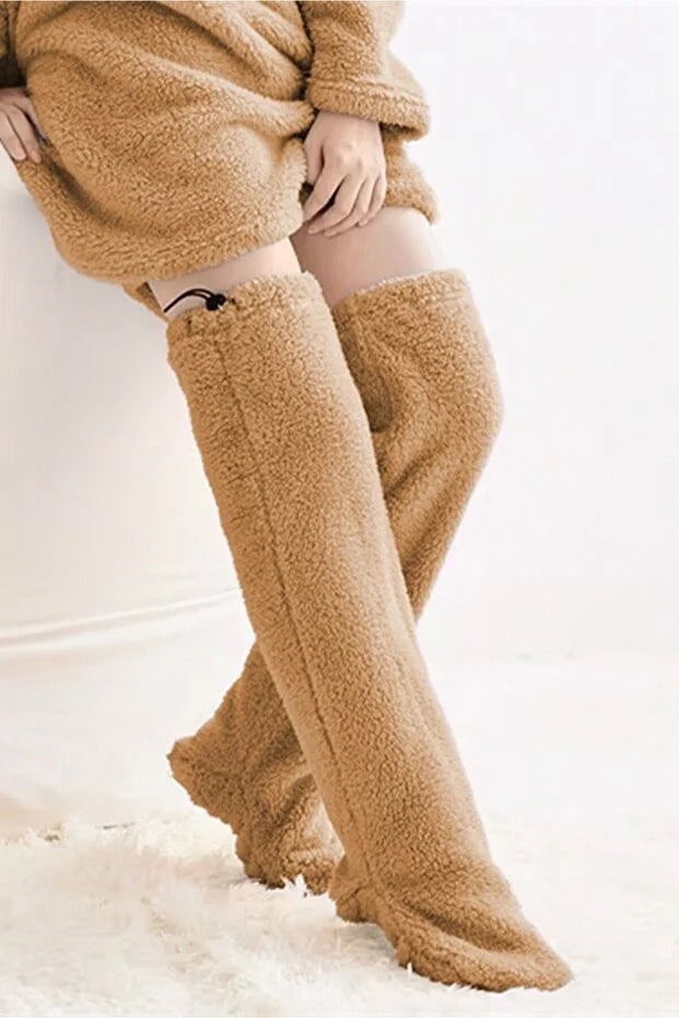 Navelisa CozyLeg™ - Ultra Yumuşak Peluş Ev Çorabı